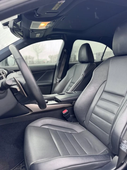 2014 Lexus IS 3rd Gen - Image 10 of 19