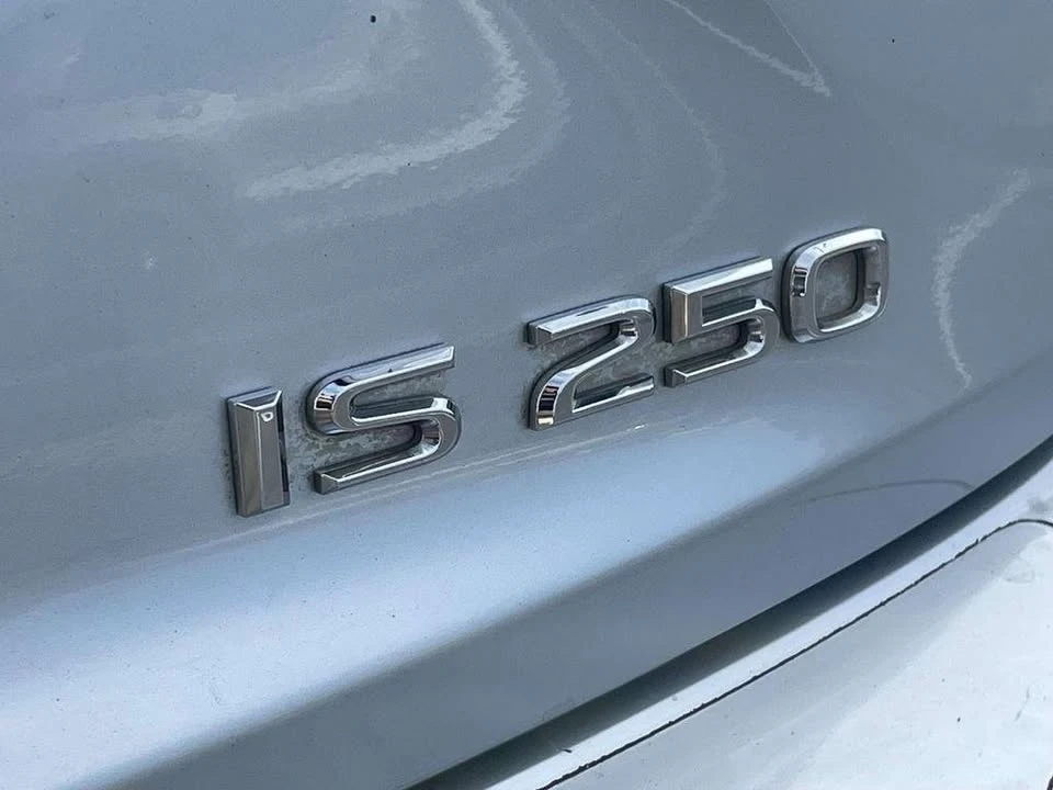 2014 Lexus IS 3rd Gen - Image 10 of 20
