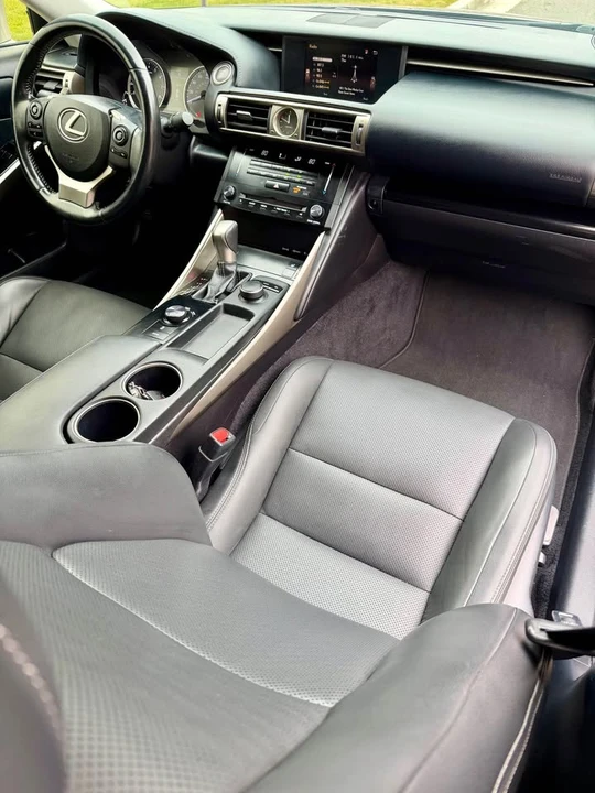 2014 Lexus IS 3rd Gen - Image 14 of 14