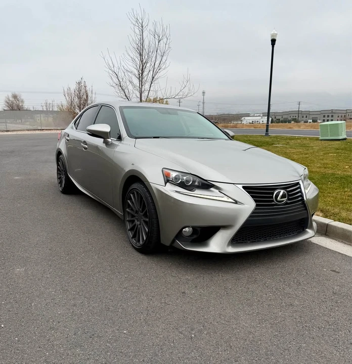 2014 Lexus IS 3rd Gen - Image 4 of 14