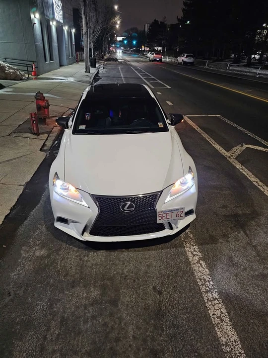 2014 Lexus IS 3rd Gen - Image 5 of 20
