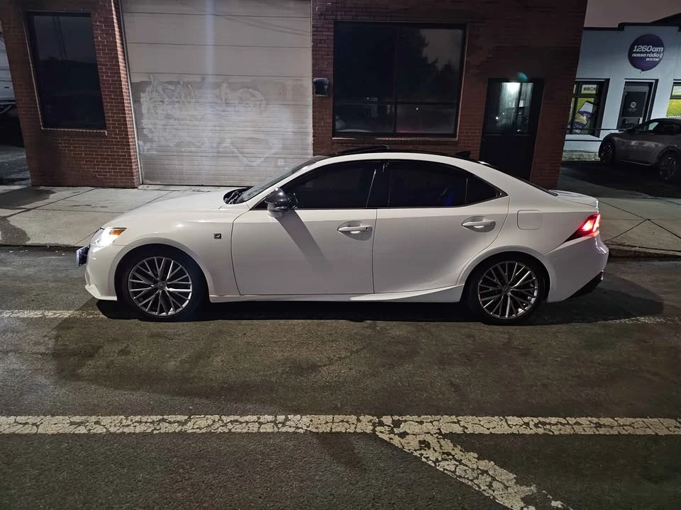 2014 Lexus IS 3rd Gen - Image 13 of 20