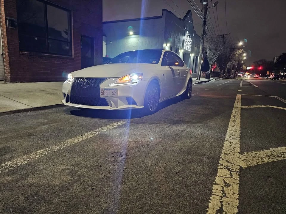 2014 Lexus IS 3rd Gen - Image 7 of 20