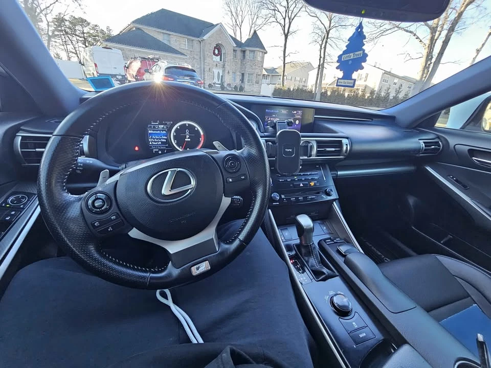 2014 Lexus IS 3rd Gen - Image 19 of 20