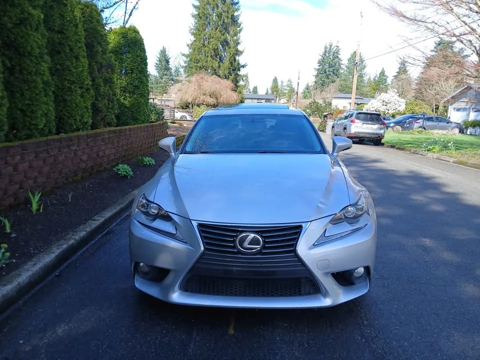 2014 Lexus IS 3rd Gen - Image 4 of 15