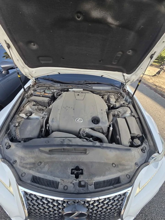 2014 Lexus IS 3rd Gen - Image 4 of 9