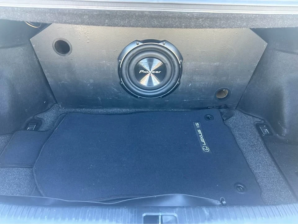2014 Lexus IS 3rd Gen - Image 11 of 14