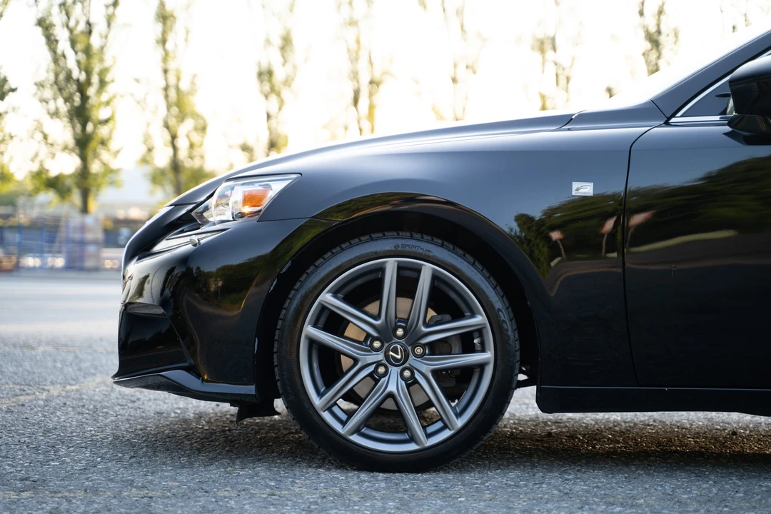 2014 Lexus IS 3rd Gen - Image 31 of 31