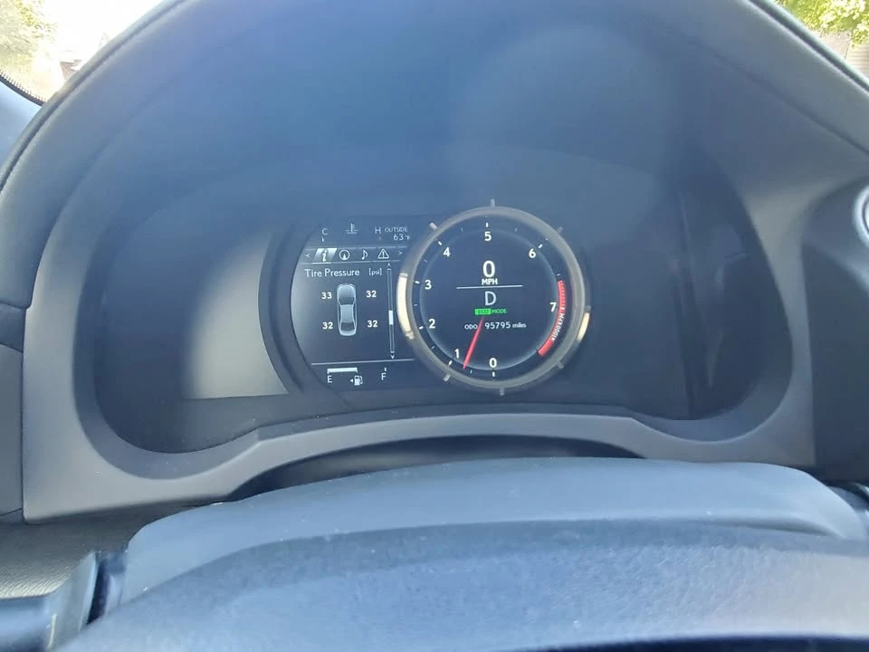 2014 Lexus IS 3rd Gen - Image 9 of 12