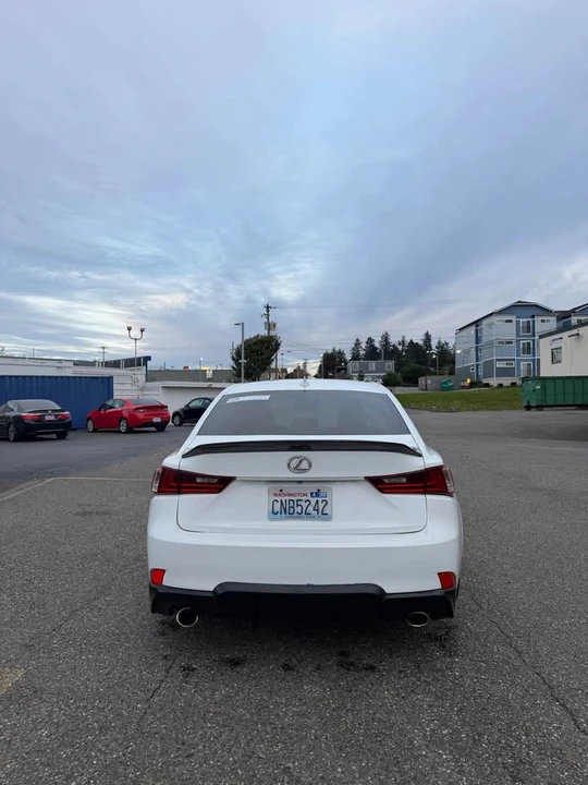 2014 Lexus IS 3rd Gen - Image 5 of 19