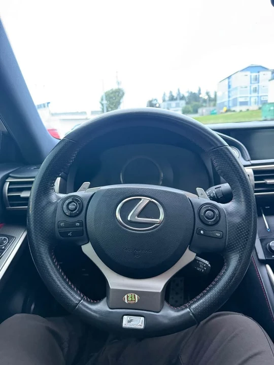 2014 Lexus IS 3rd Gen - Image 12 of 19