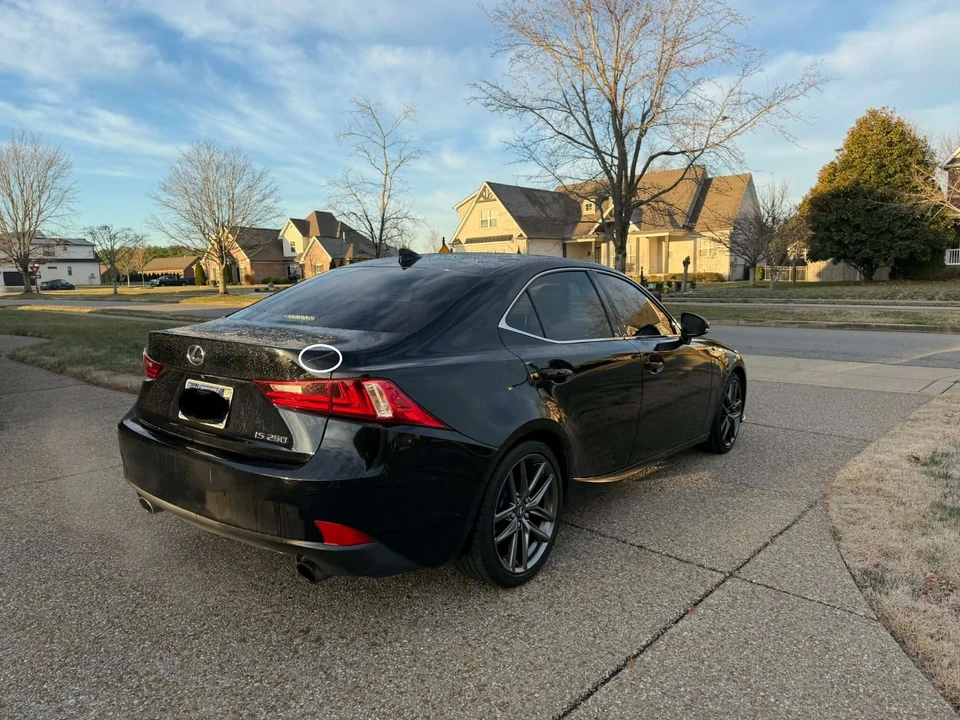 2014 Lexus IS 3rd Gen - Image 11 of 16