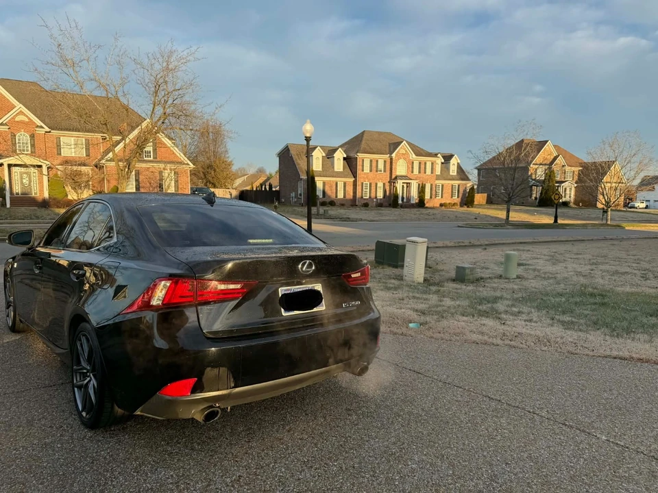 2014 Lexus IS 3rd Gen - Image 15 of 16