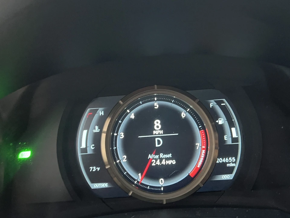 2014 Lexus IS - Image 2 of 9