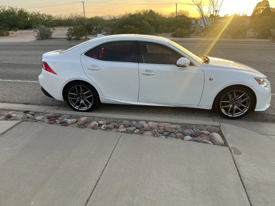 2014 Lexus IS - Image 9 of 9