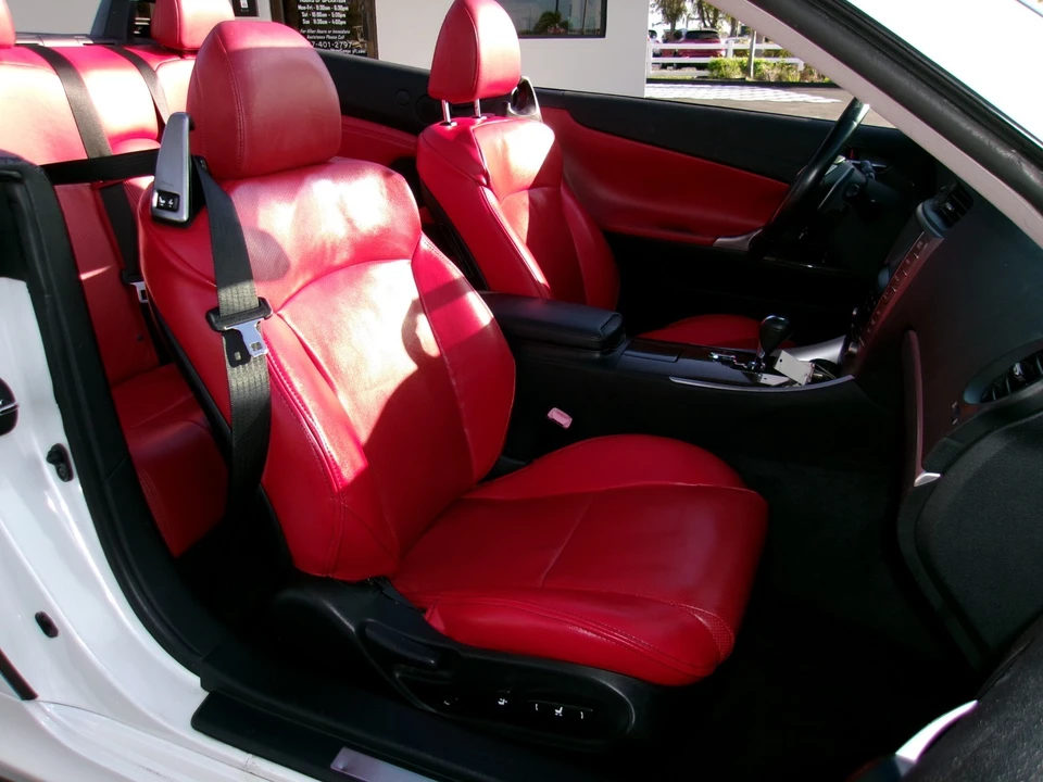 2014 Lexus IS 2nd Gen - Image 15 of 20