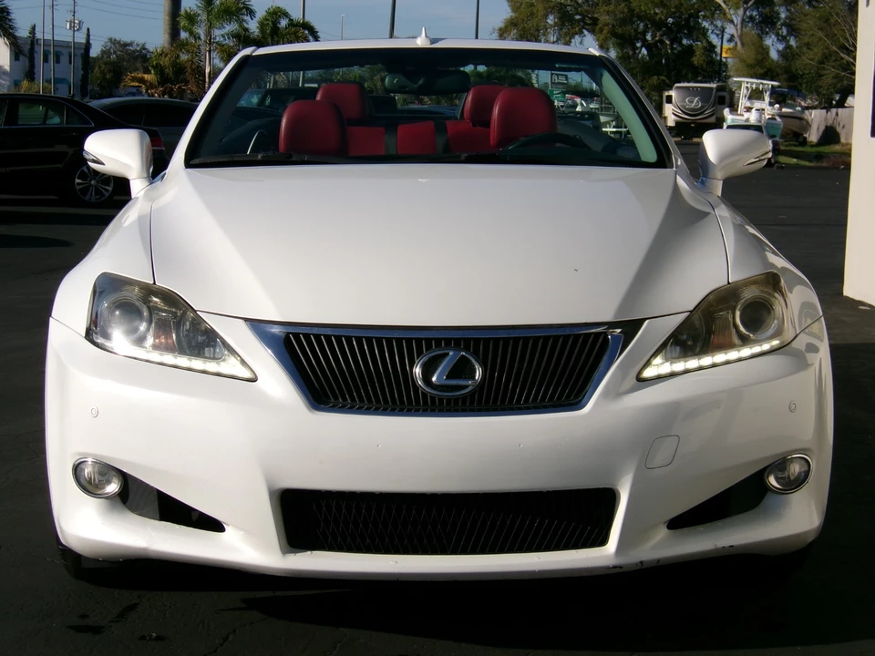 2014 Lexus IS 2nd Gen - Image 2 of 20
