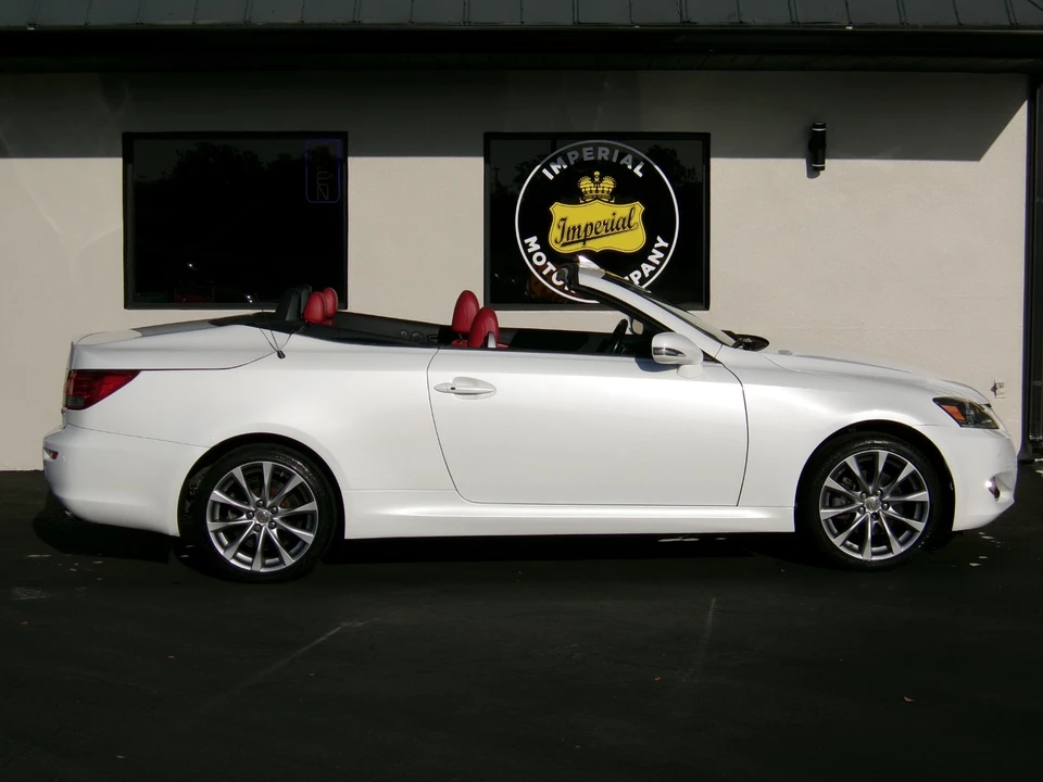 2014 Lexus IS 2nd Gen - Image 4 of 20