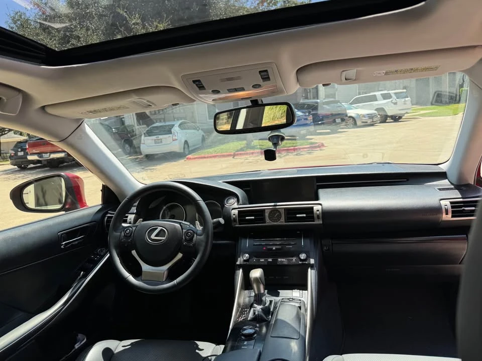 2014 Lexus IS 3rd Gen - Image 7 of 15