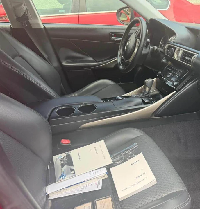 2014 Lexus IS 3rd Gen - Image 14 of 15