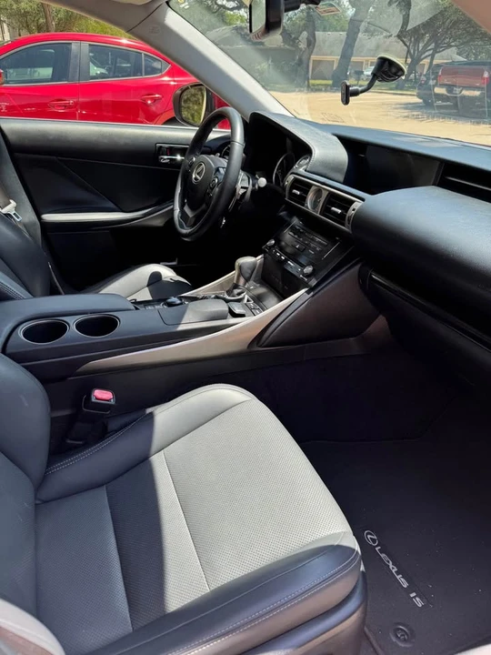 2014 Lexus IS 3rd Gen - Image 5 of 15
