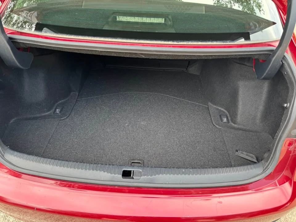 2014 Lexus IS 3rd Gen - Image 11 of 15