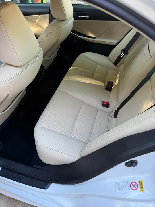 2014 Lexus IS 3rd Gen - Image 7 of 8