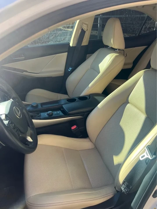 2014 Lexus IS 3rd Gen - Image 7 of 10