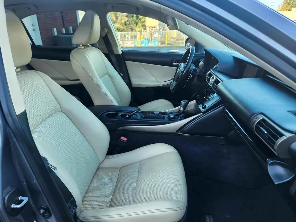 2014 Lexus IS 3rd Gen - Image 9 of 17