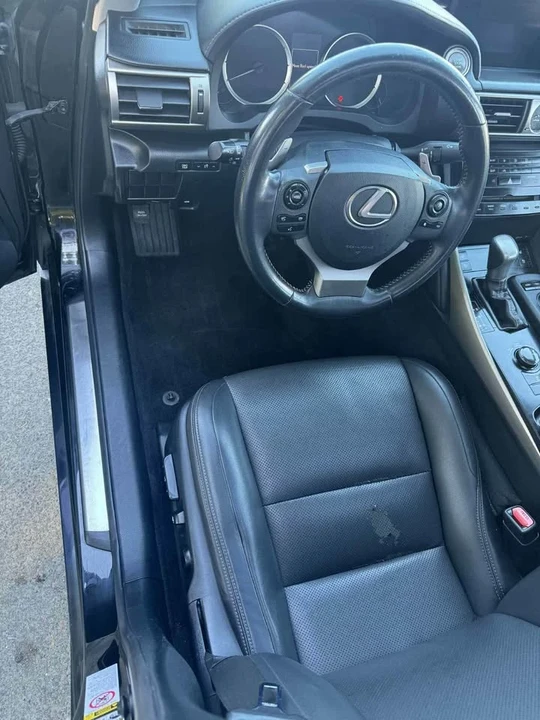2014 Lexus IS 3rd Gen - Image 7 of 10