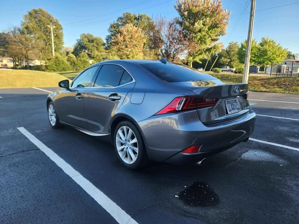 2014 Lexus IS 3rd Gen - Image 4 of 17