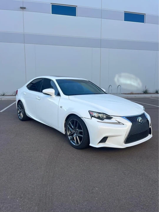 2014 Lexus IS 3rd Gen - Image 4 of 12