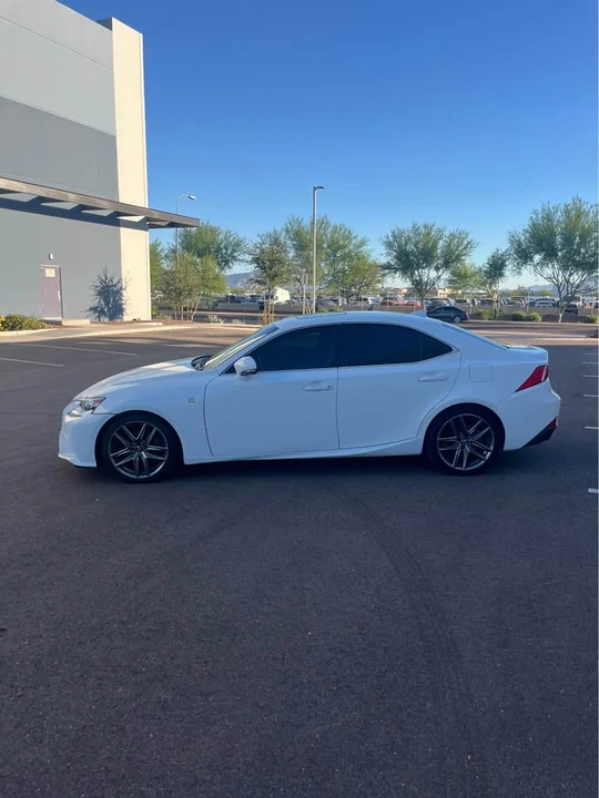 2014 Lexus IS 3rd Gen - Image 6 of 12