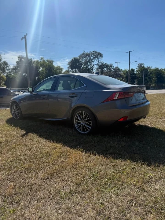 2014 Lexus IS 3rd Gen - Image 4 of 7