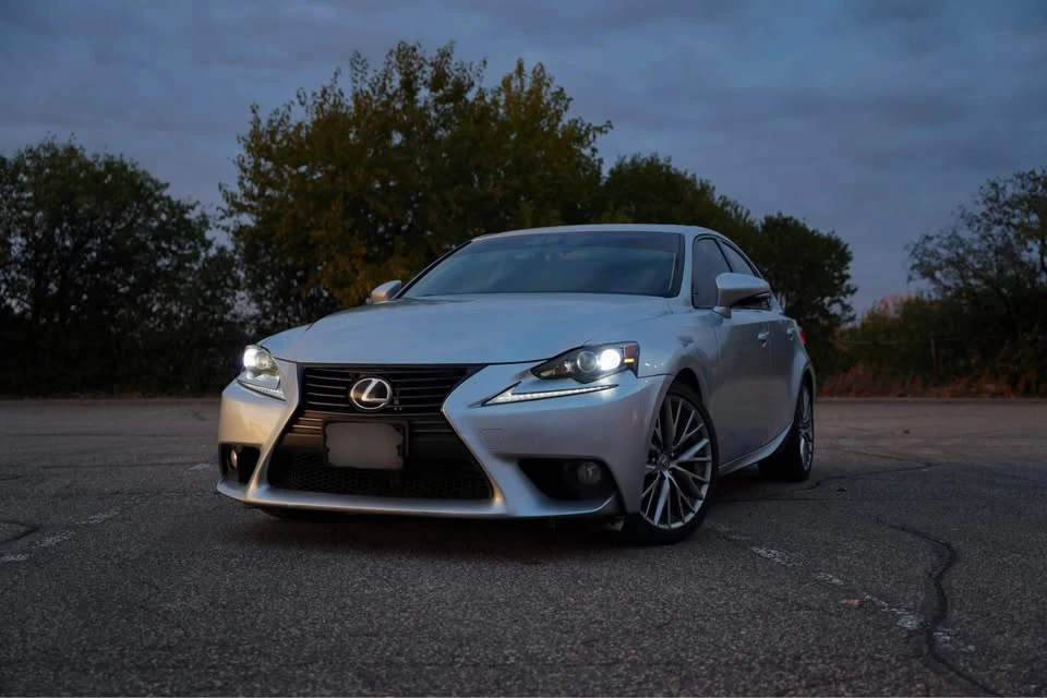 2014 Lexus IS 3rd Gen - Image 3 of 20