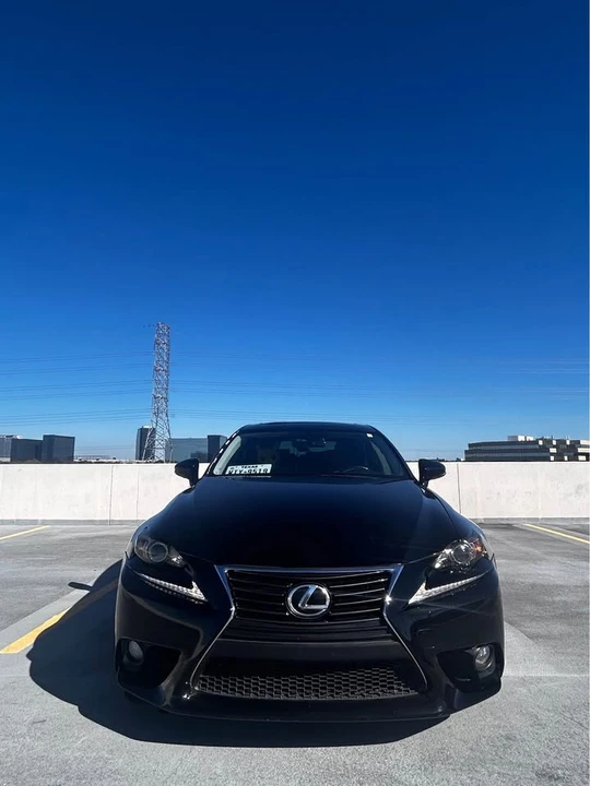 2014 Lexus IS 3rd Gen - Image 16 of 17
