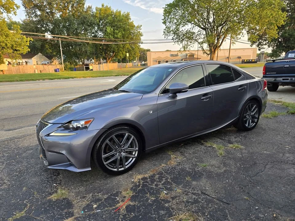 2014 Lexus IS 3rd Gen - Image 14 of 19