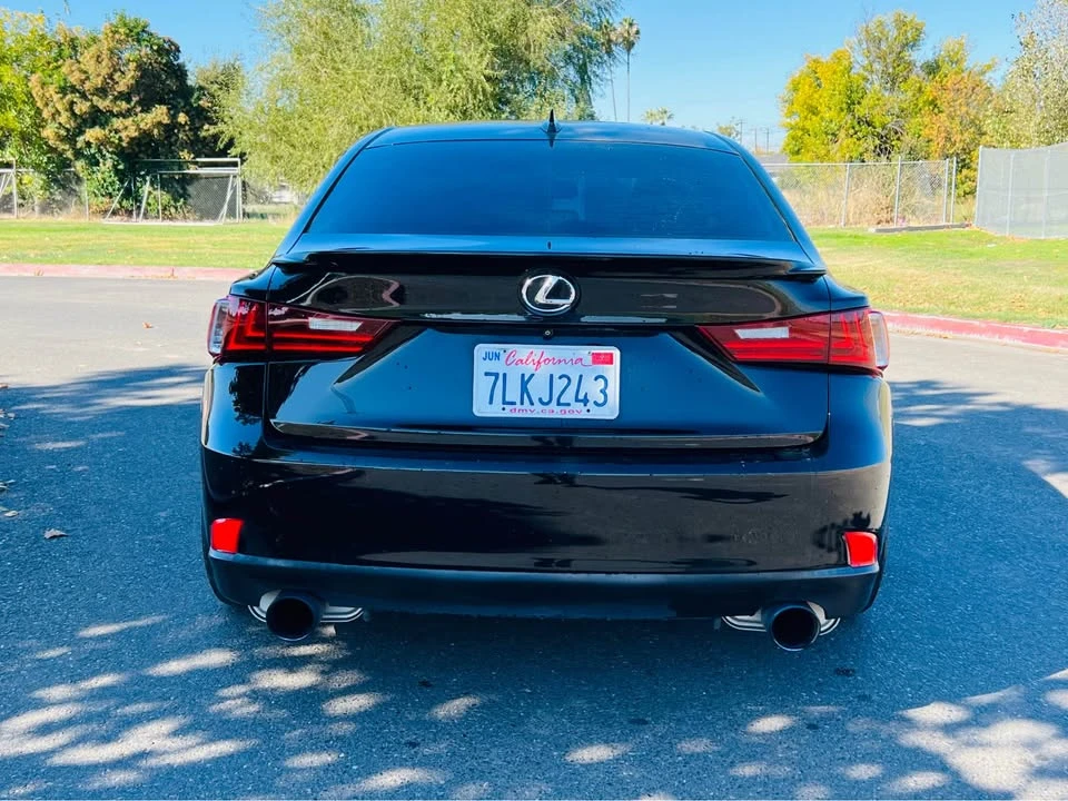 2014 Lexus IS 3rd Gen - Image 4 of 15