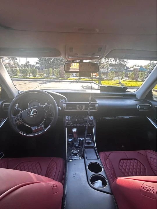 2014 Lexus IS 3rd Gen - Image 9 of 17