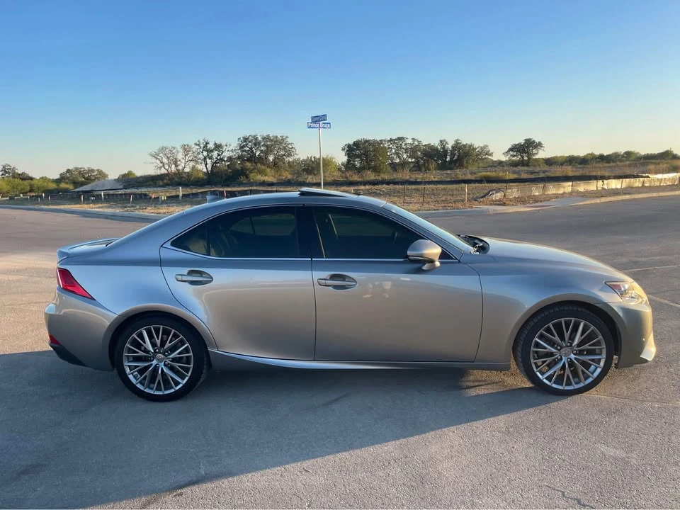 2014 Lexus IS 3rd Gen - Image 6 of 16