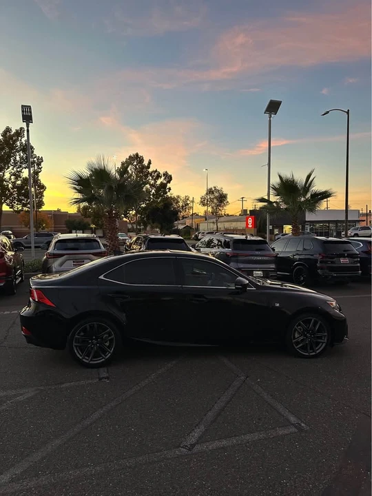 2014 Lexus IS 3rd Gen - Image 5 of 13