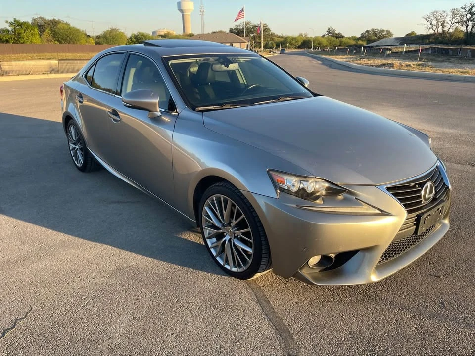 2014 Lexus IS 3rd Gen - Image 4 of 16