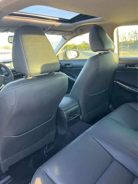 2014 Lexus IS 3rd Gen - Image 9 of 16