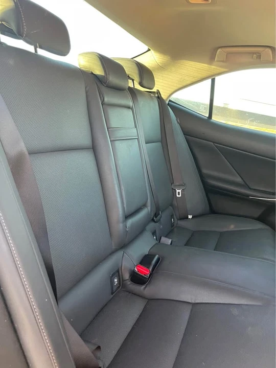 2014 Lexus IS 3rd Gen - Image 10 of 16