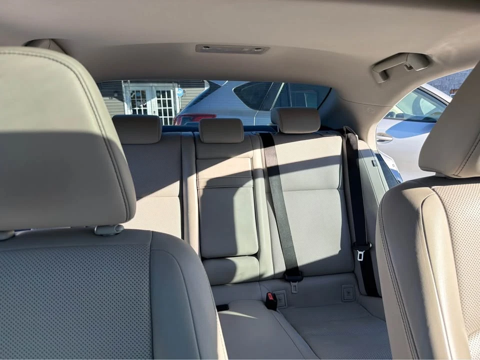 2014 Lexus IS 3rd Gen - Image 11 of 13