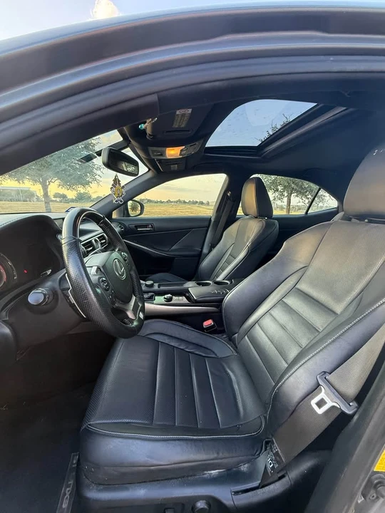 2014 Lexus IS 3rd Gen - Image 11 of 14