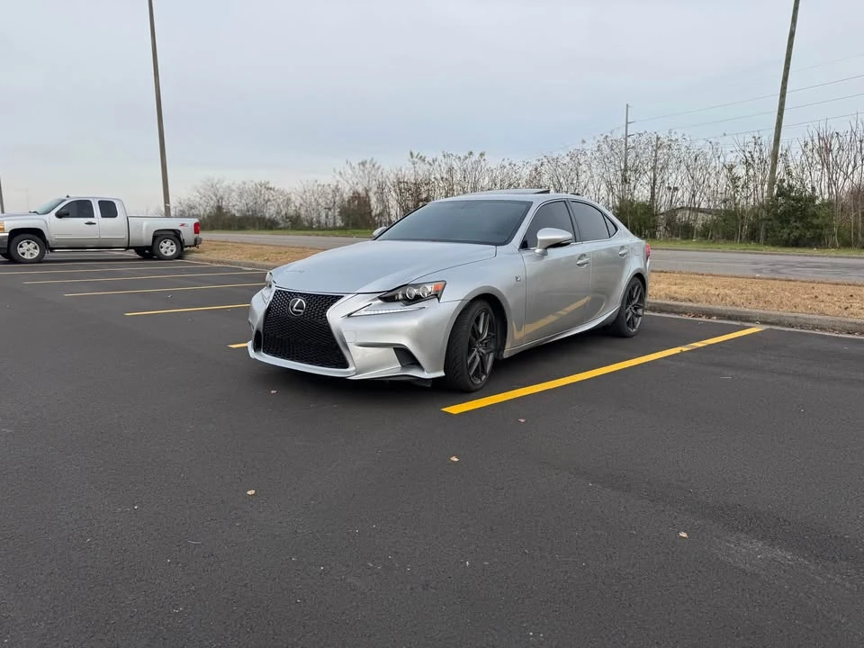 2014 Lexus IS 3rd Gen - Image 3 of 16