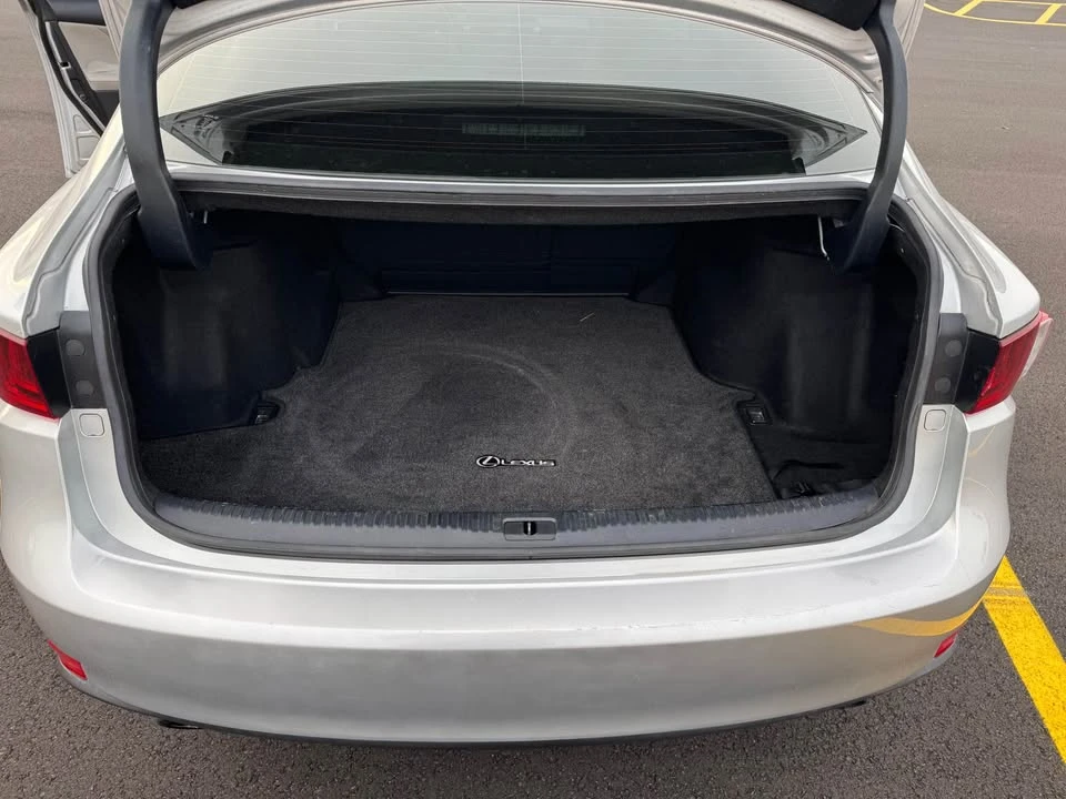 2014 Lexus IS 3rd Gen - Image 11 of 16