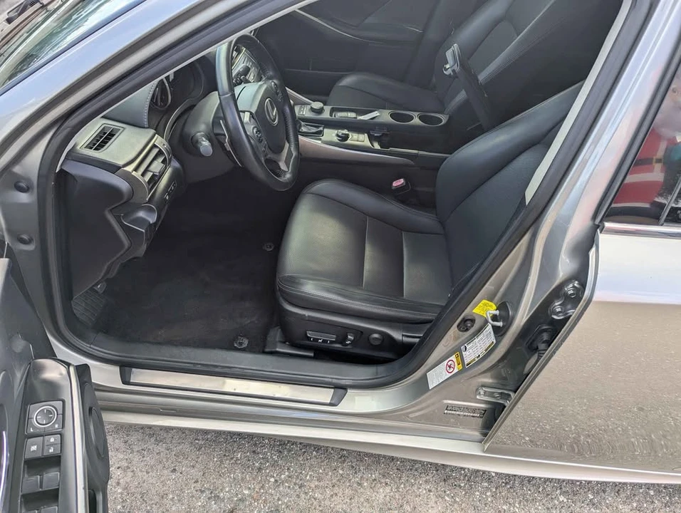 2014 Lexus IS 3rd Gen - Image 8 of 13