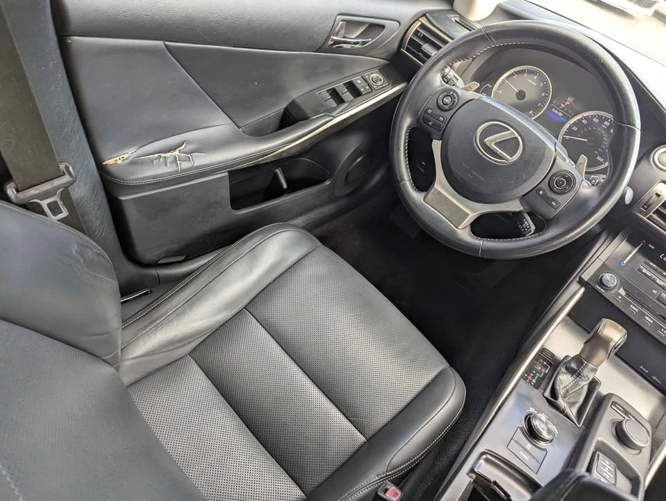 2014 Lexus IS 3rd Gen - Image 10 of 13
